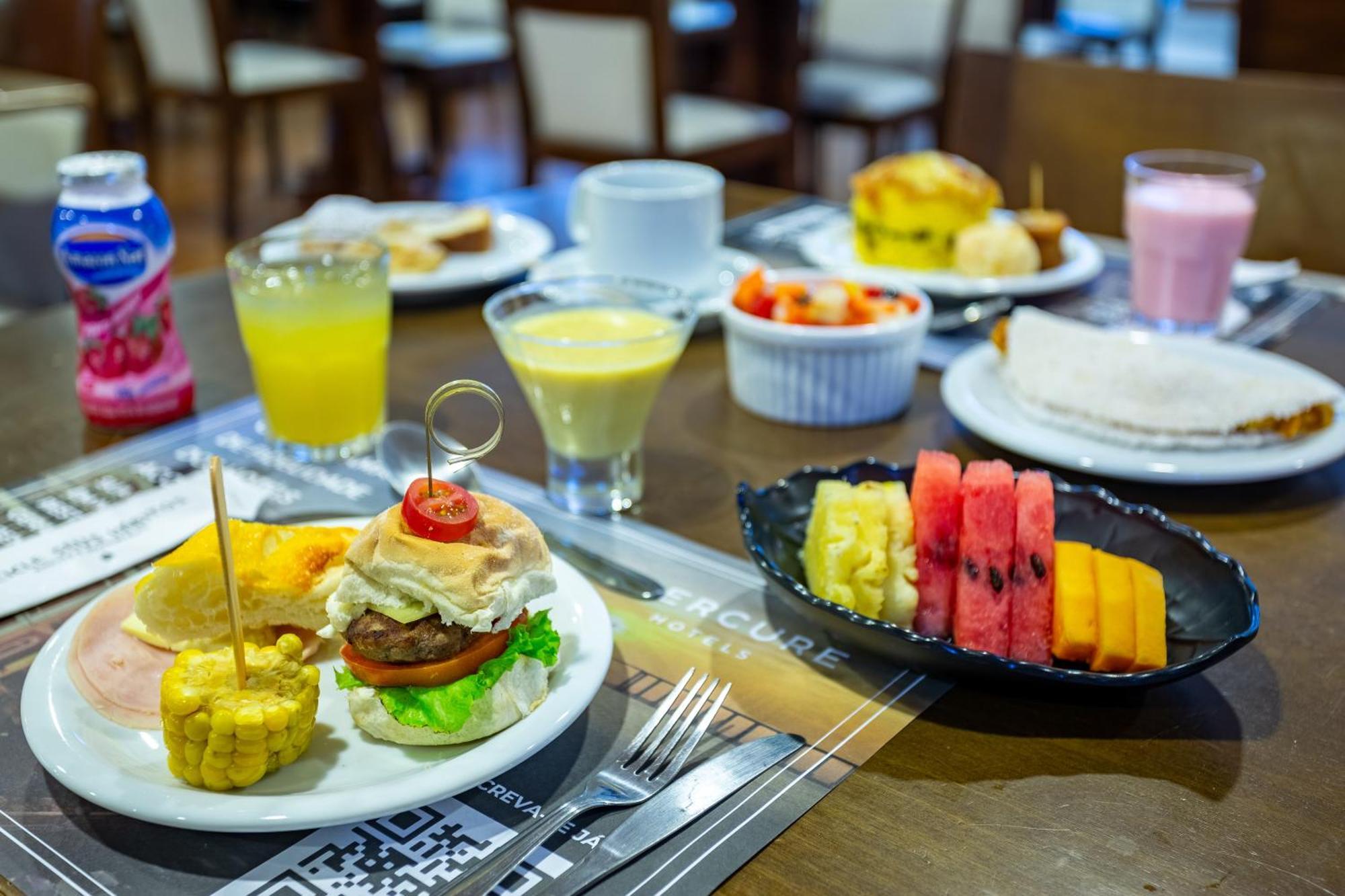 Mercure Манаус Екстериор снимка