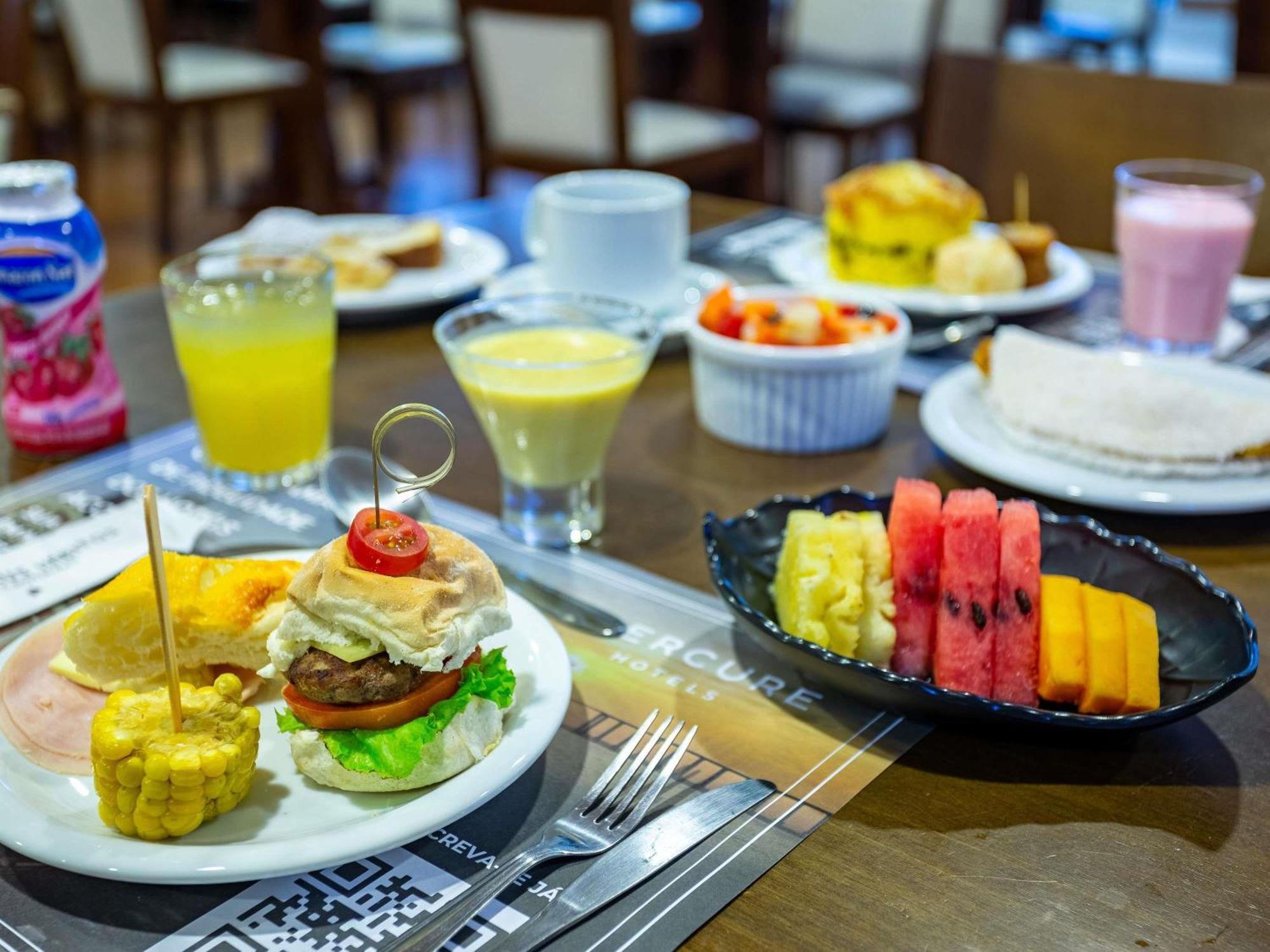 Mercure Манаус Екстериор снимка