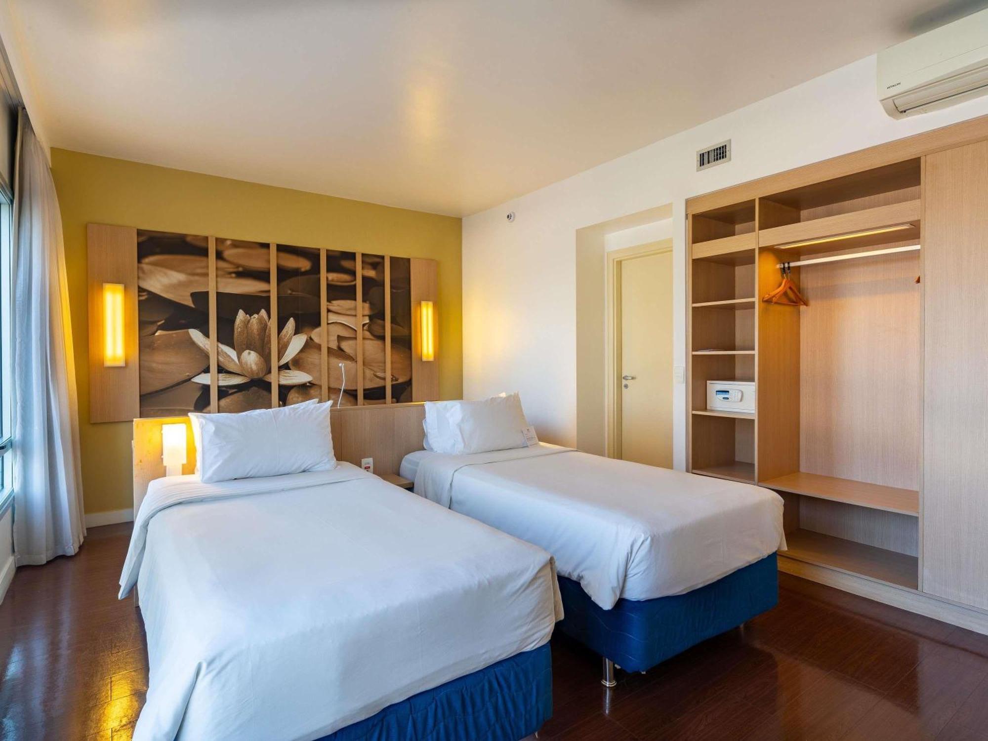 Mercure Манаус Екстериор снимка