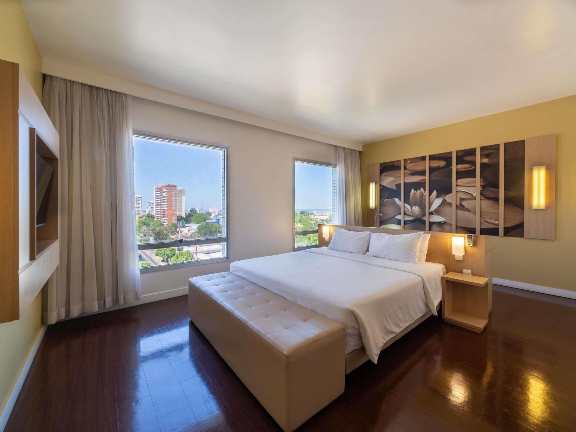 Mercure Манаус Екстериор снимка